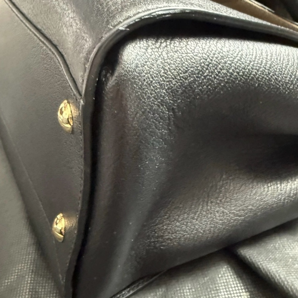 Burberry Black Leather Shoulder Bag top handle satchel with magnetic Strap - Picture 9 of 16